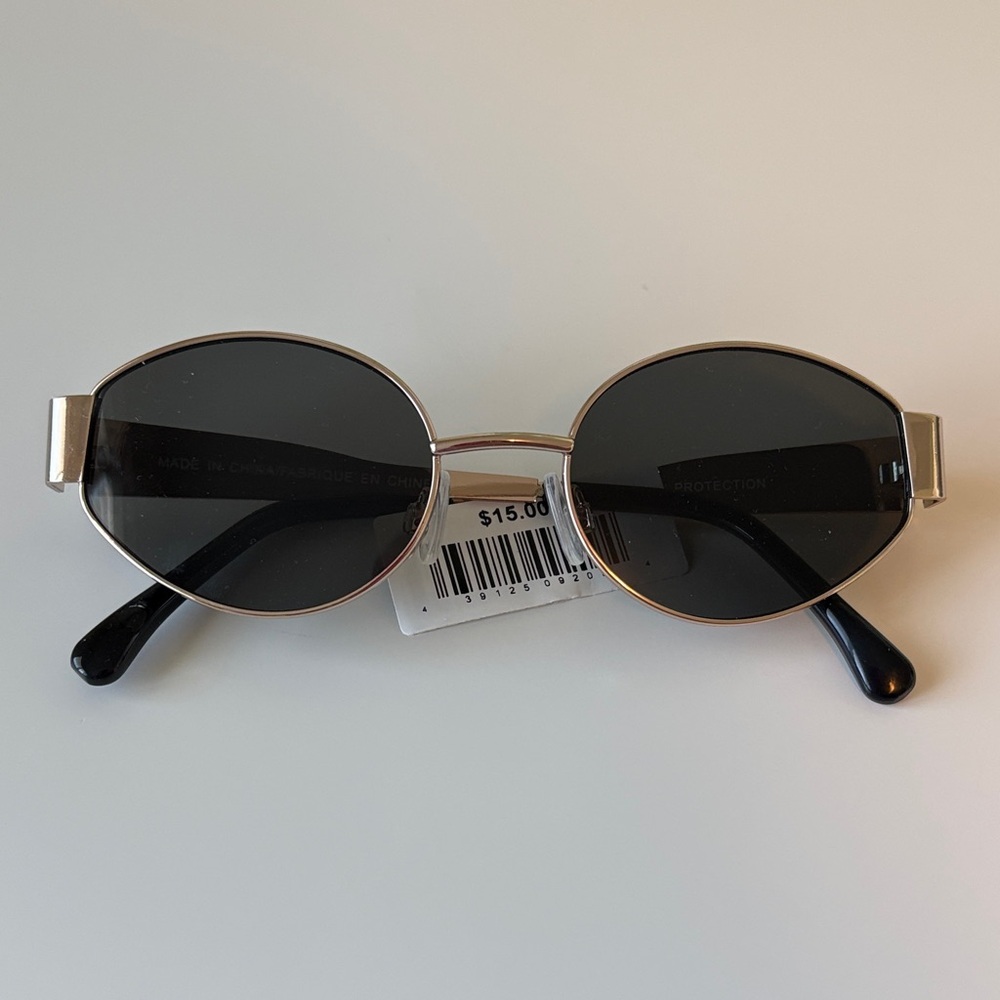 bp Black Oval Sunglasses